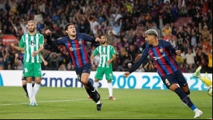Andreas Christensen, celebrando un gol con el Barcelona.
