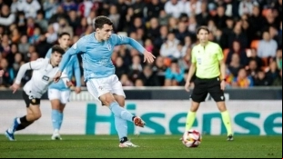 Anastasios Douvikas, delantero del Celta de Vigo que podría poner rumbo a Inglaterra