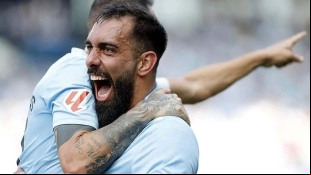Borja Iglesias convence al Celta / La Razón