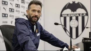 Valencia agrees to sign Yvan Neyou / Las Provincias