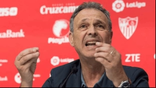 Joaquín Caparrós, entrenador del Sevilla