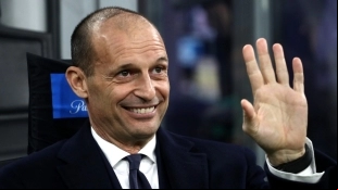 Allegri pide al Milán el fichaje de Vlahovic / Football Italia