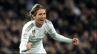 The veteran European midfielder who could arrive at Milan alongside Luka Modric